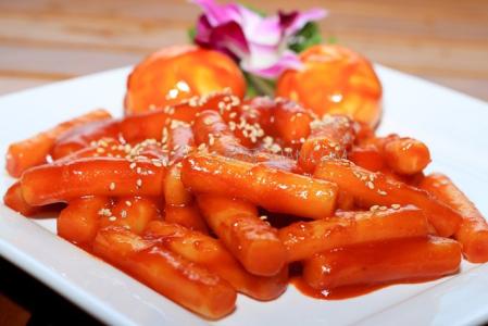 怎么炒年糕简单又好吃 怎么炒年糕入味又不糊