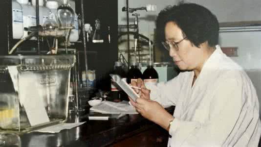 红斑狼疮最新研究成果 屠呦呦研究成果申请新药 用于治疗红斑狼疮