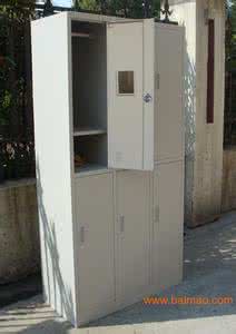 双门更衣柜 双门更衣柜 六门更衣柜价格怎么样 六门更衣柜贵吗