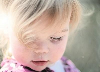 孩子哭闹任性怎么办 如果你的孩子急躁任性好哭 咋办?