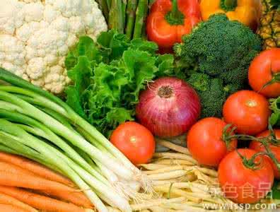 胃癌病人吃什么蔬菜好 日研究 男性吃蔬菜可降低胃癌风险