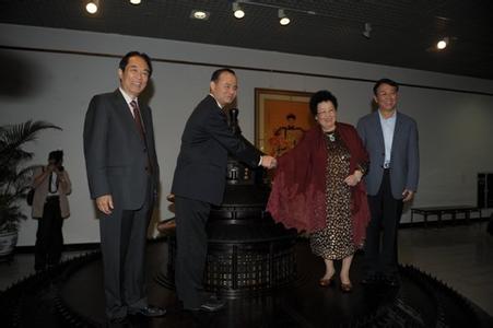 富华集团陈丽华子女 陈丽华富华集团董事长 :陈丽华富华集团董事长 -人物生平,陈丽华富华集团董事长 -政治及社会职务_富华集团