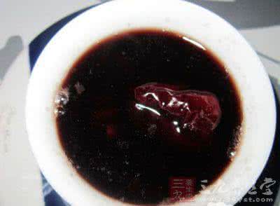月经发黑是怎么办 月经紫黑色怎么回事