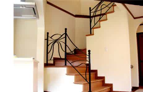 楼梯有什么风水讲究 室内楼梯风水 【室内楼梯风水】室内楼梯的风水讲究