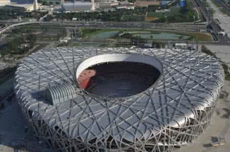 鸟巢空置每年浪费2亿 鸟巢空置每年浪费2亿 鸟巢投资35亿奥运后空置 1年维护费近2亿