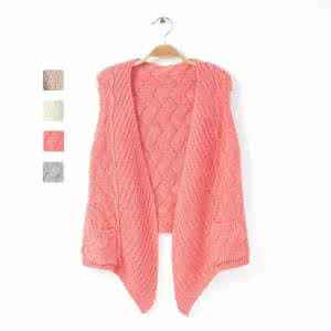 棒针女开衫马甲的织法 提花织法独特的开衫马甲