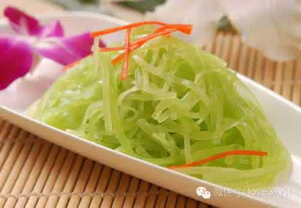 莴笋不适合人群 这个时节最适合吃莴笋，然而80%的人都吃错了！