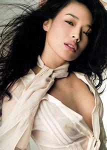 年轻欧美长腿的av女星 女星年轻时竟然那么美 这些妙方竟然让女人年轻十岁！