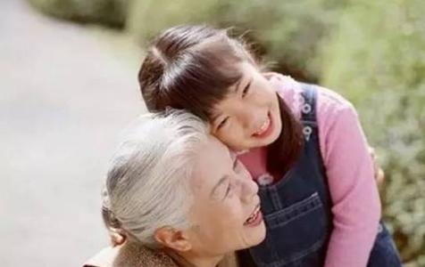 爷爷奶奶带孙子顺口溜 聪明的爷爷奶奶带孙子，从来不说这8句话！(带孙老人必看)