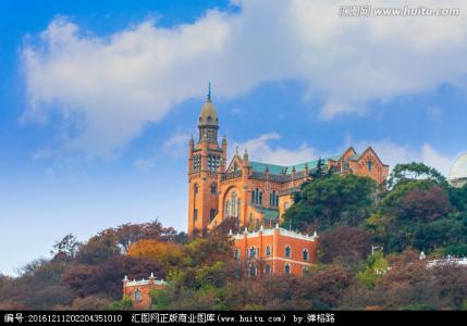 佘山天主教堂 上海---松江 佘山国家森林公园、国家旅游度假区、天主教堂、佘山天文台、欧罗巴世界乐园、凤凰山、西游记迷宫、醉白池、护珠塔--斜塔