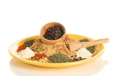 孕妇不能吃的调味料 孕妇不能吃哪些调味料？酱油少吃为好