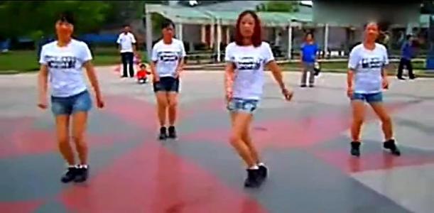 广场舞慢动作分解教学 广场舞16步分解动作 优美广场舞16步教学