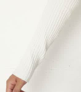 女长袖针织衫 纯白小针织衫