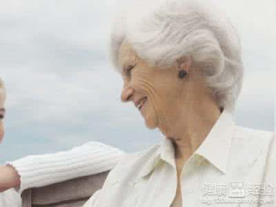 戴帽子的好处 戴帽子的好处 老人天冷戴帽子的好处有哪些