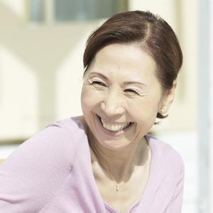 奶奶的厨房 乡下奶奶89岁了，平常只用厨房的这些便宜东西抹脸，至今没皱纹