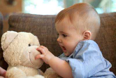 2岁宝宝太皮怎么办 宝宝很调皮怎么办