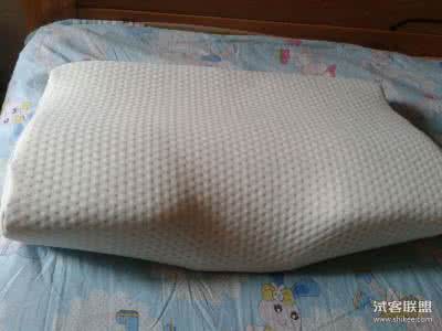颈椎病 枕头 颈椎枕头 颈椎枕头价格是多少 了解行情掌握行情