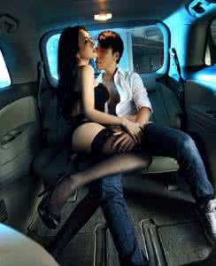 湖北官员与女下属车震 女老总和男下属玩车震 医院副院长与女下属车震中毒死