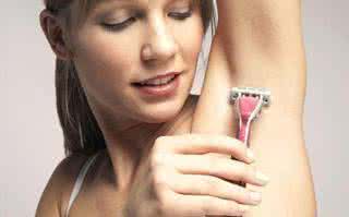 刮腋毛会引起狐臭吗 刮腋毛的危害