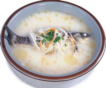 莲子鲫鱼可以起吃吗 莲子鲫鱼汤