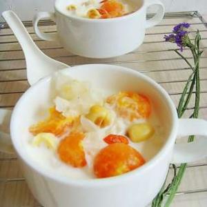 木瓜银耳炖牛奶 木瓜银耳炖牛奶 秋季减肥吃什么？木瓜银耳炖牛奶