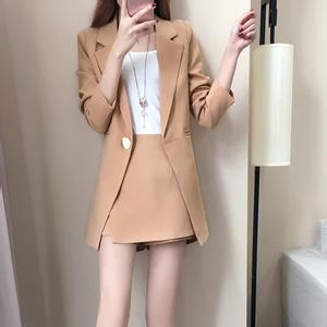 女装加盟店10大品牌 女装必备10大基本款，这几件你一定要买~~！