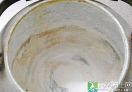 食醋除水垢 食醋除水垢 怎样用食醋除水垢