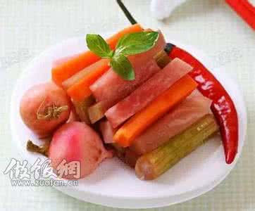 四川泡菜菜谱 自制四川泡菜的做法(酸爽开胃菜谱)