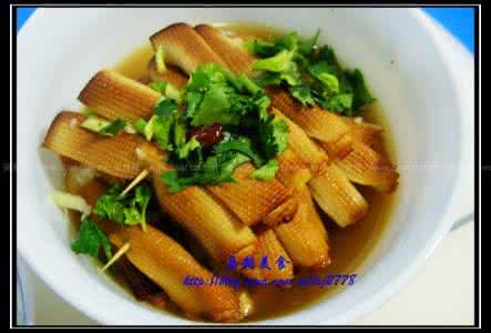 鸡汤豆腐串 东北著名小吃---鸡汤豆腐串