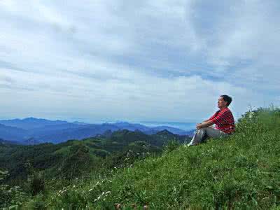 无限风光在顶峰 打坐要坚持，麻和疼要坚持，无限风光在顶峰