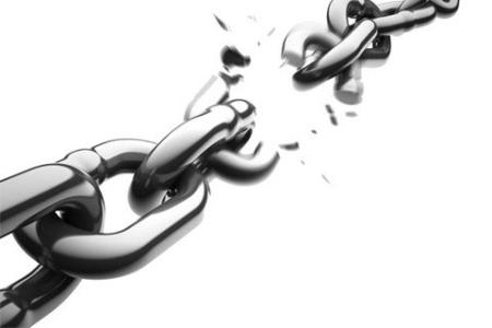 奶奶给孙子拴铁链 梦见铁链拴 梦见铁链