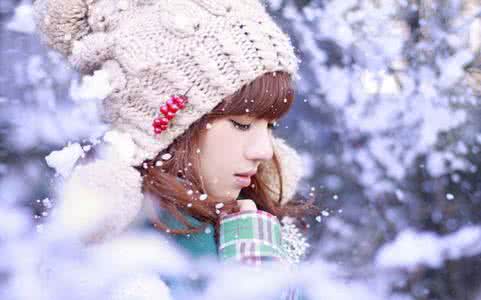 温暖心灵的情感美文 采一朵雪花寄天涯【情感美文】