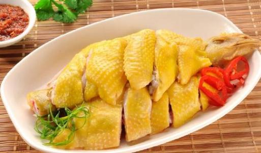 白斩鸡 粤菜:白斩鸡