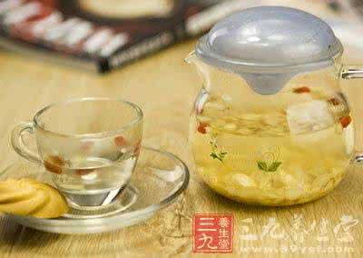 西洋参吃法 西洋参泡水喝的功效 6种吃法增强体力助消化