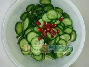 蒜香黄瓜 籽瓜 蒜香籽瓜的做法,蒜香籽瓜怎么做好吃,蒜香籽瓜的家常做法