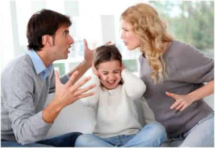 痛苦悲情的伴舞 悲情家庭:矛盾夫妻,痛苦孩子