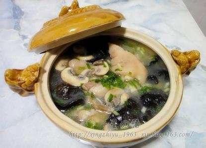 木耳炖猪蹄 木耳炖猪腿