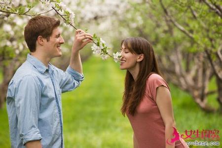 情侣爬泰山的预言 29条情侣之间的精辟预言