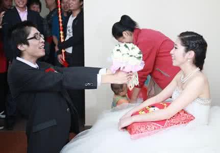 结婚接亲堵门游戏 结婚堵门十大游戏接亲大考验