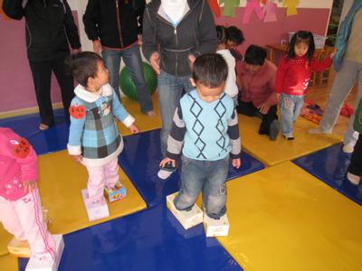 幼儿园有趣的亲子游戏 有趣的七个幼儿亲子游戏