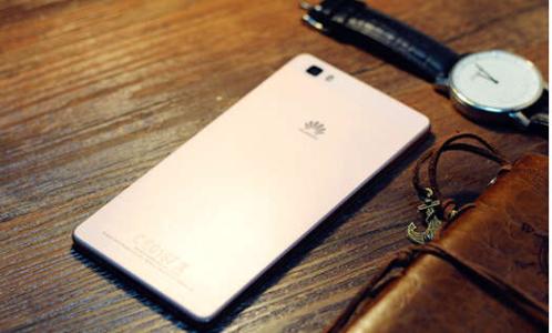 华为p8青春版 华为p8青春版多余的桌面怎么删掉？