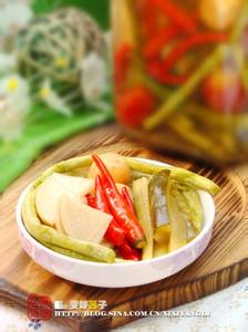 四川洗澡泡菜水的做法 四川洗澡泡菜的做法