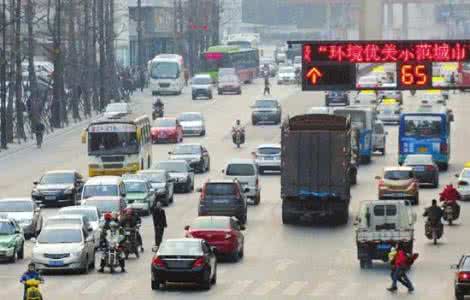 交警新交规 市交警详解2013年元旦起实施的新交规