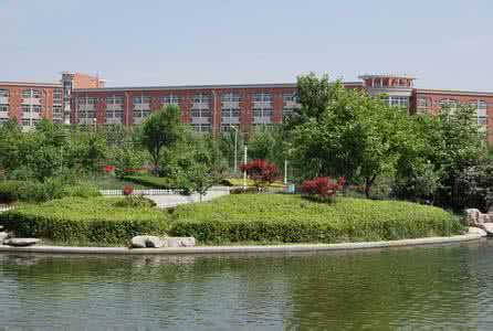 山东建筑大学 山东建筑大学 校园风景