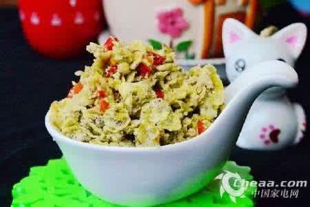 蒸榆钱饭 榆钱饭 蒸榆钱儿饭的做法,蒸榆钱儿饭怎么做好吃,蒸榆钱儿饭的家常做法