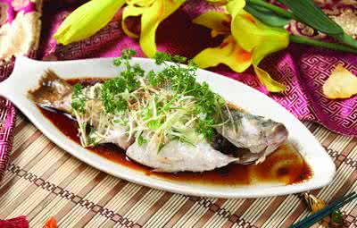 风寒感冒了能吃鲈鱼吗 感冒可以吃鲈鱼吗
