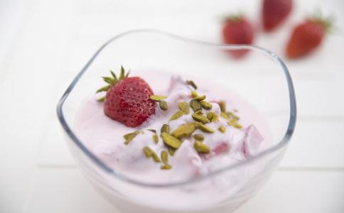 酸奶减肥法三日瘦六斤 盐水酸奶减肥法 边吃边瘦