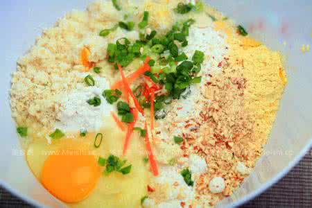 嘉顿香葱薄饼 美食——【图】香葱豆渣鸡蛋薄饼