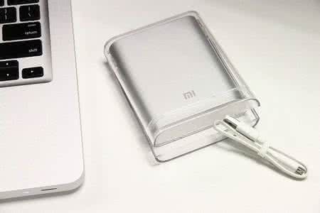小米移动电源怎么充电 小米移动电源能为iPad mini充几次电