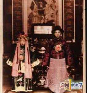 古墓小新娘 三人合葬诡异冥婚 千年古墓小新娘